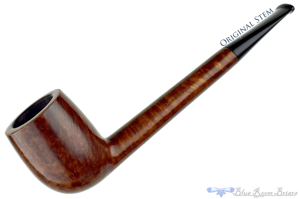 Blue Room Briars is proud to present this Sasieni Four Dot Walnut Retford Canadian Estate Pipe with Additional Stem