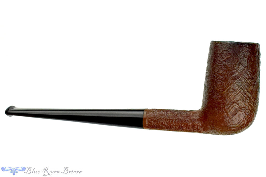 Blue Room Briars is proud to present this Orlik De Luxe Sandblast Chimney Stack Estate Pipe