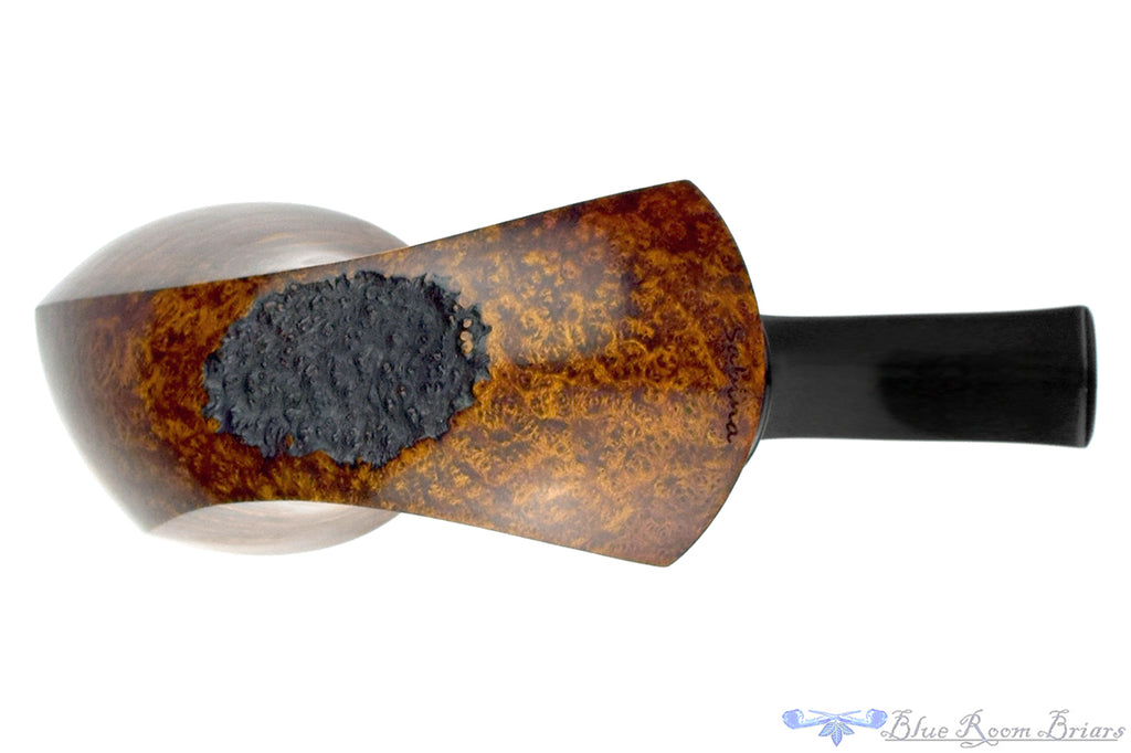 Blue Room Briars is proud to present this Sabina Santos Bent Reverse Calabash Sitter with Plateaux Estate Pipe