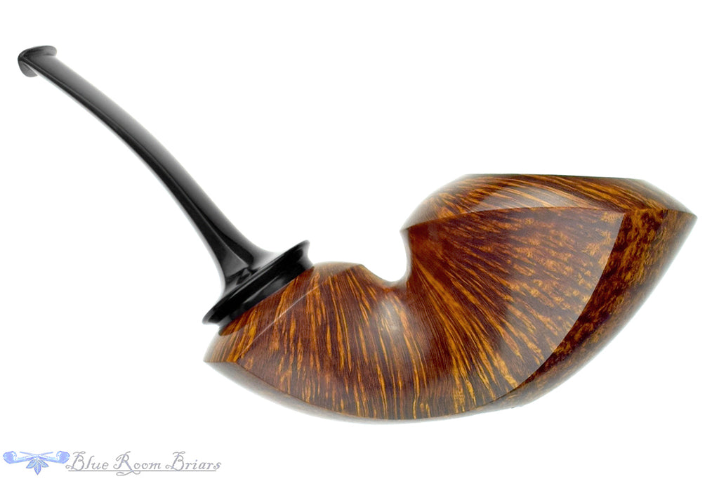 Blue Room Briars is proud to present this Sabina Santos Bent Reverse Calabash Sitter with Plateaux Estate Pipe