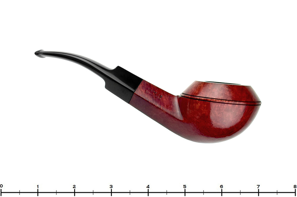 Blue Room Briars is proud to present this Dunhill Bruyere ODA 839 (1960 Make) Bent Bulldog Estate Pipe