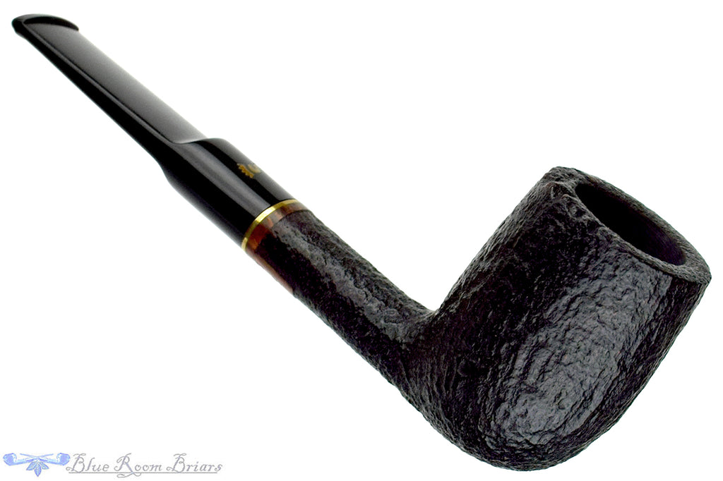 Blue Room Briars is proud to present this Stanwell DM (2003 Make) Sandblast Billiard with Brass Estate Pipe