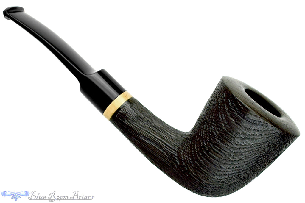 Blue Room Briars is proud to present this Brian Madsen Pipe Bent Sandblast Morta Dublin with Boxwood