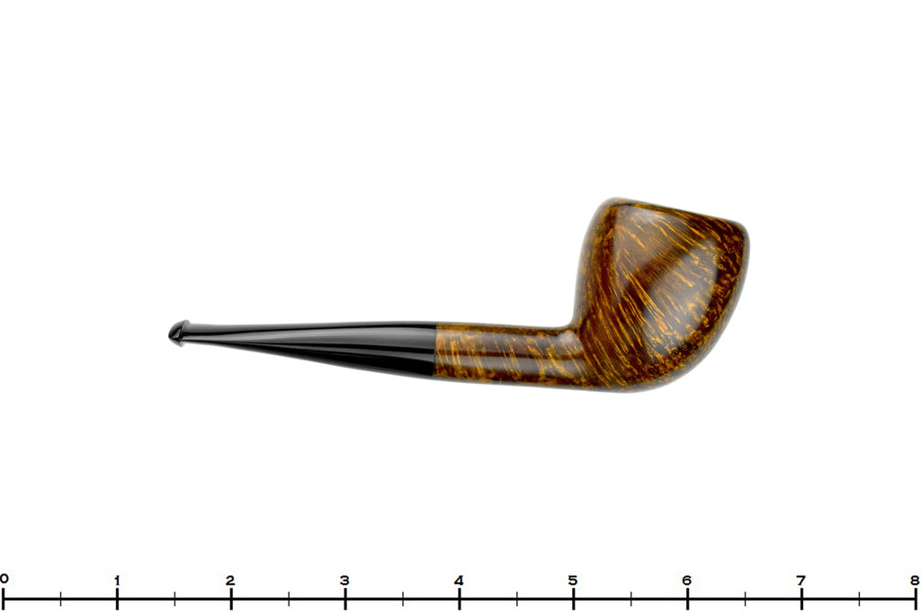 Blue Room Briars is proud to present this Vollmer & Nilsson Pipe Smooth High-Contrast Straight Pear