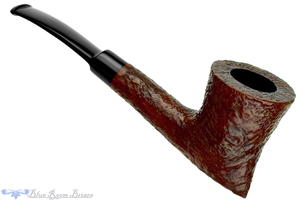 Blue Room Briars is proud to present this Georgetown Bent Sandblast Skater Sitter Estate Pipe