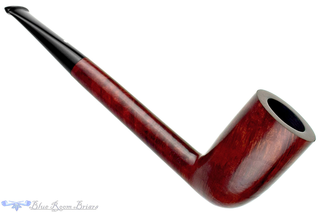 Blue Room Briars is proud to present this Dunhill Bruyere 762 (1967 Make) Dublin Liverpool Estate Pipe