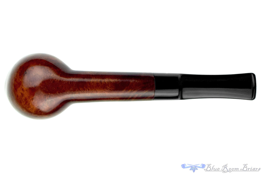 Blue Room Briars is proud to present this Sasieni King Size Four Dot Billiard Estate Pipe