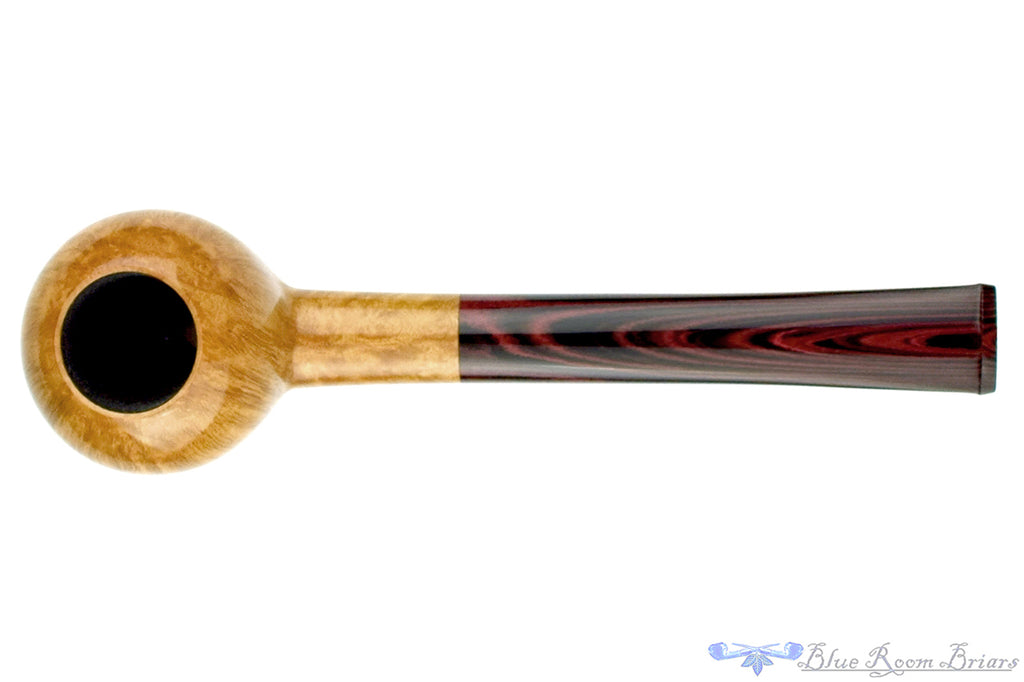 Blue Room Briars is proud to present this  Yorgos Mitakidis Pipe 9423 Tomato with Brindle