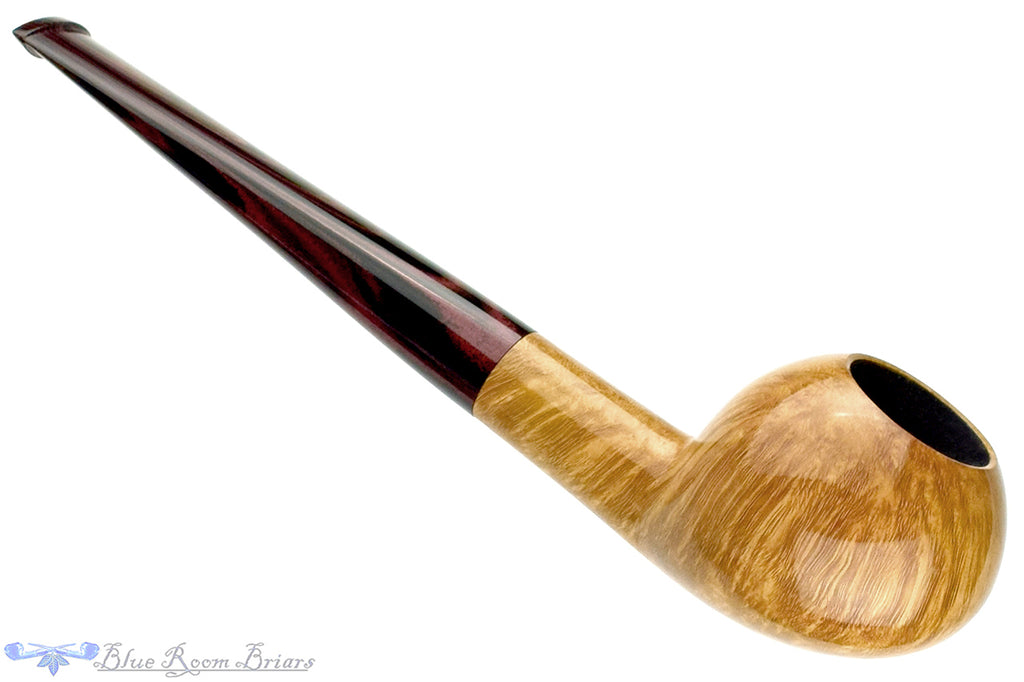 Blue Room Briars is proud to present this  Yorgos Mitakidis Pipe 9423 Tomato with Brindle