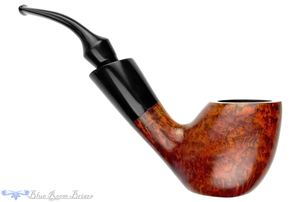 Blue Room Briars is proud to present this Bari Wiking Bent Apple with Ebonite Ferrule Estate Pipe