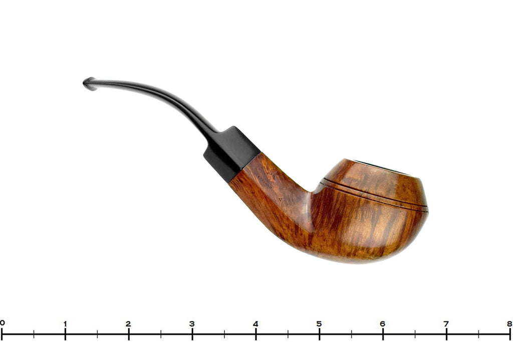 Blue Room Briars is proud to present this Comoy's Tradition 409 Bent Bulldog Estate Pipe