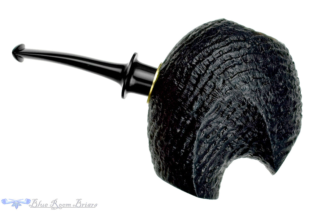 Blue Room Briars is proud to present this Dirk Heinemann Ring Blast Grainbug (2022 Make) Sitter with Brass Estate Pipe