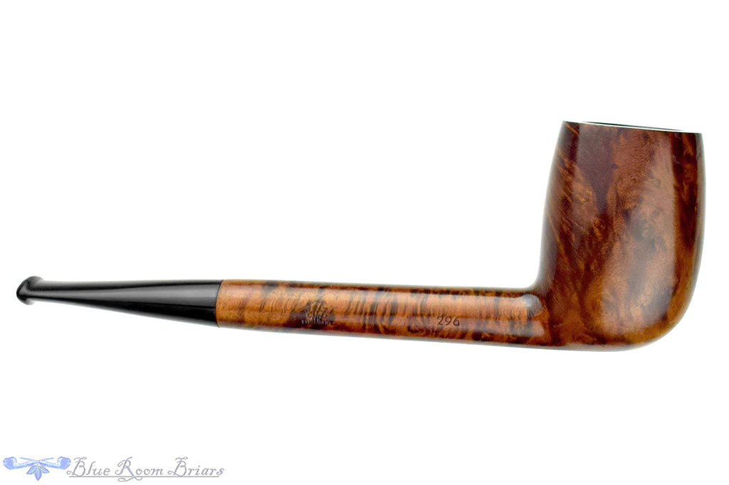 Blue Room Briars is proud to present this Teds Smoke Shop (Comoy's) 296 Canadian Sitter Estate Pipe