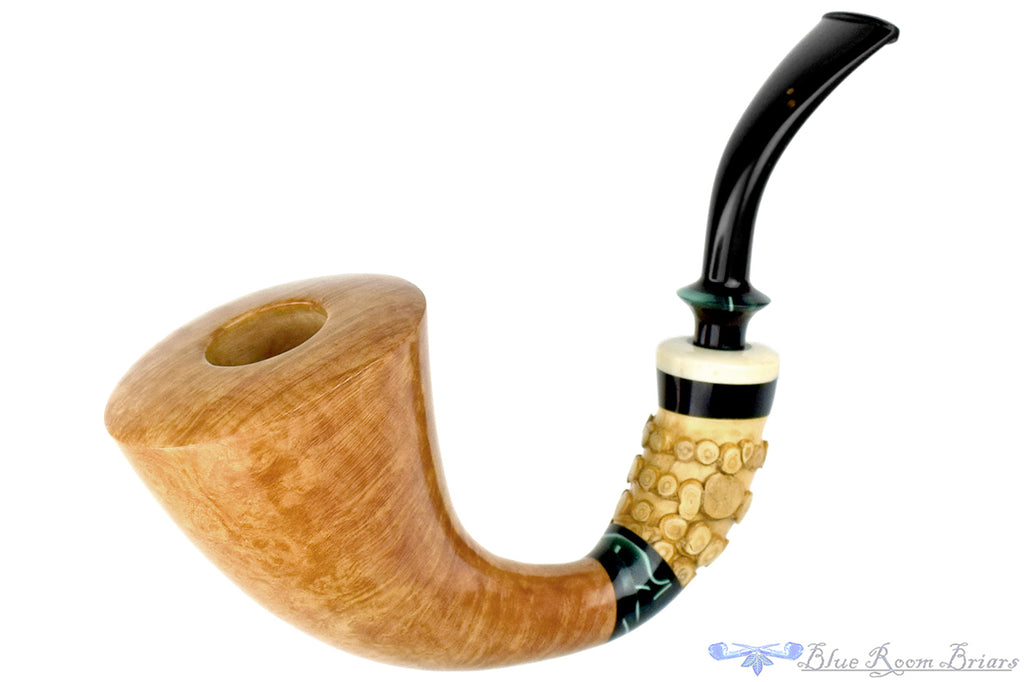 Blue Room Briars is proud to present this Joseph Skoda Pipe Bent Horn with Bamboo, Ivorite and Acrylic