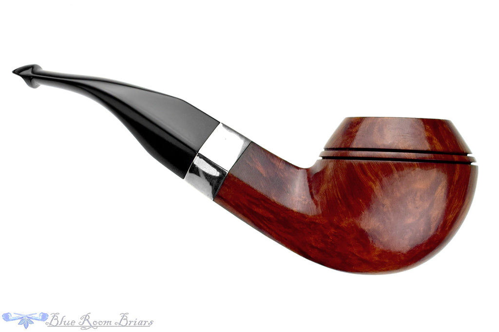 Blue Room Briars is proud to present this Peterson Sherlock Holmes Squire Bent Bulldog with Silver and P-Lip