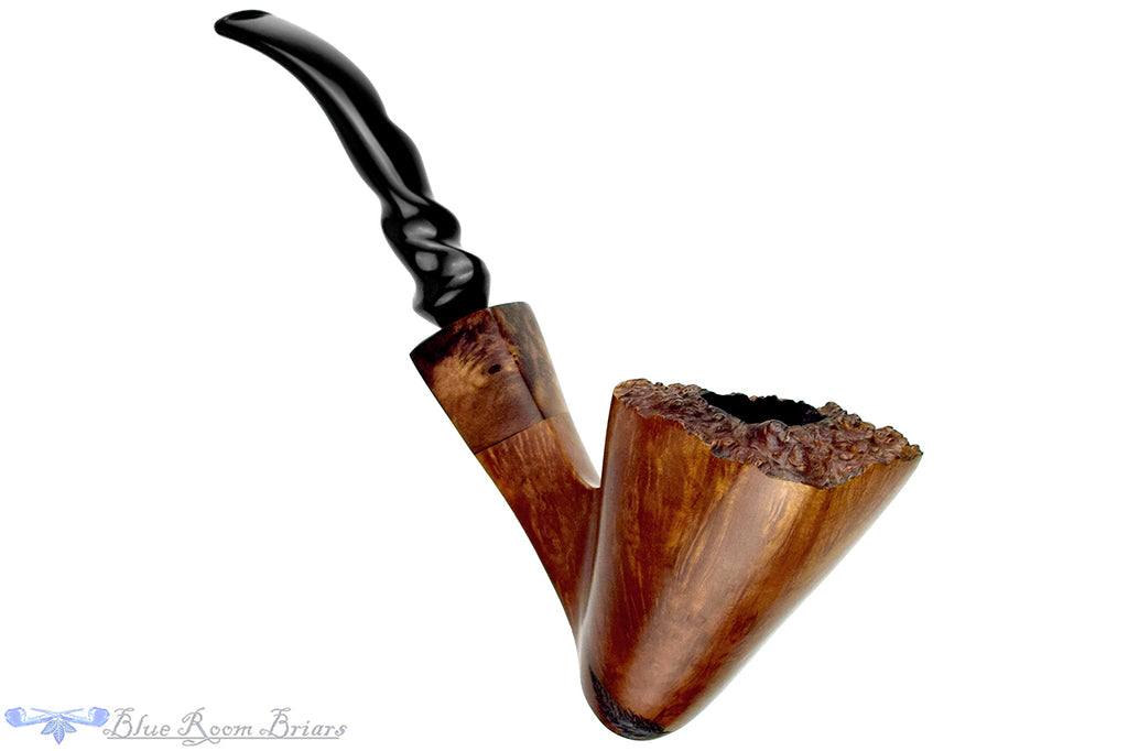 Blue Room Briars is proud to present this Randy Wiley 55 Bent Spot Carved Freehand with Wood Burl and Plateau Estate Pipe