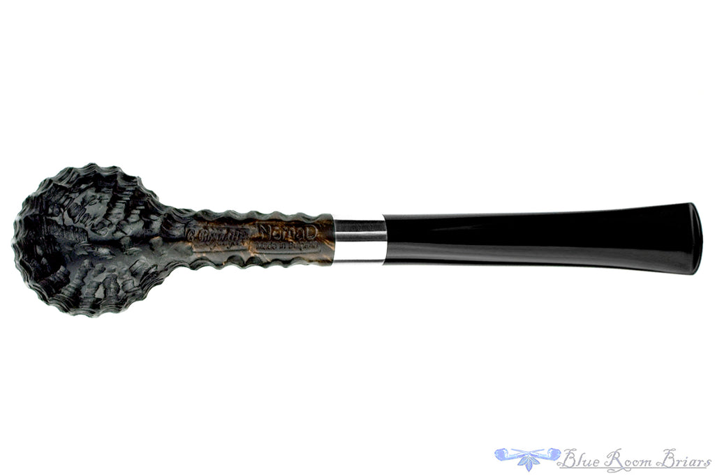 Blue Room Briars is proud to present this NomaD Pipe Rusticated Billiard with Nickel