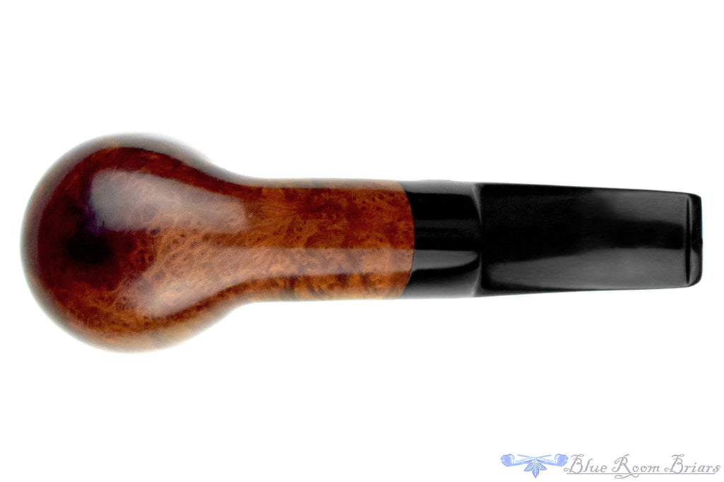 Blue Room Briars is proud to present this GBD International 9438 Bull Moose Estate Pipe