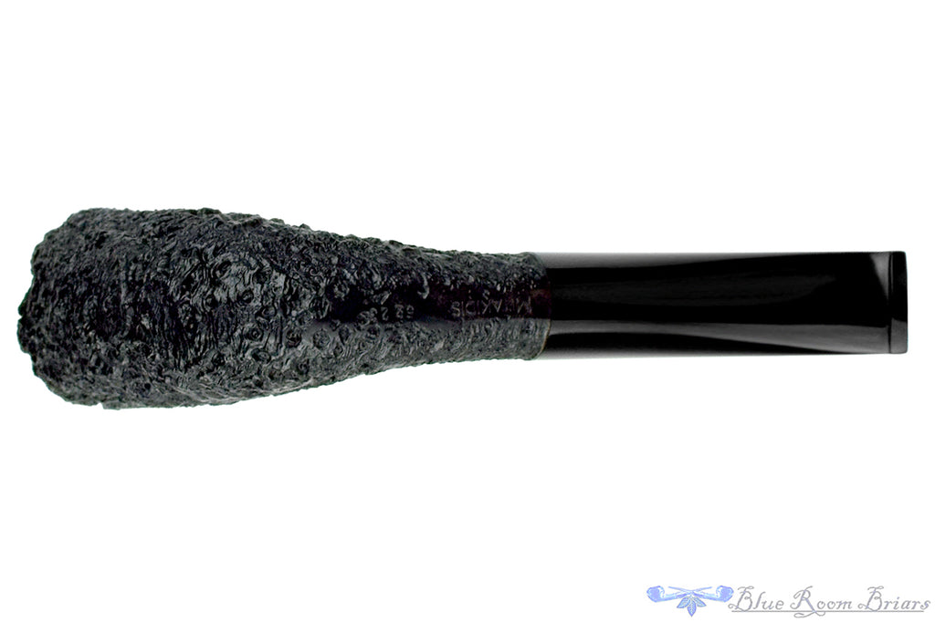 Blue Room Briars is proud to present this Yorgos Mitakidis Pipe 5223 Black Blast Horn