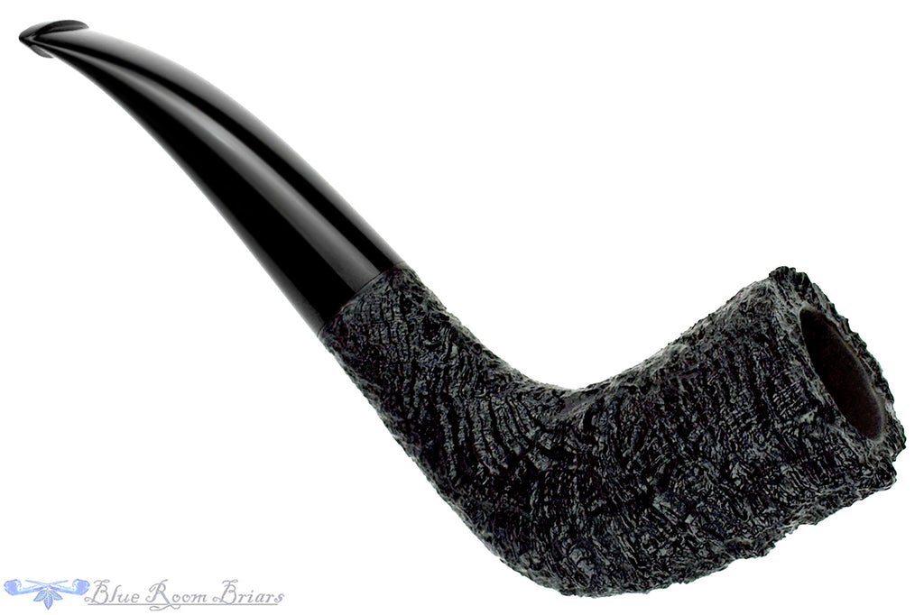 Blue Room Briars is proud to present this Yorgos Mitakidis Pipe 5223 Black Blast Horn