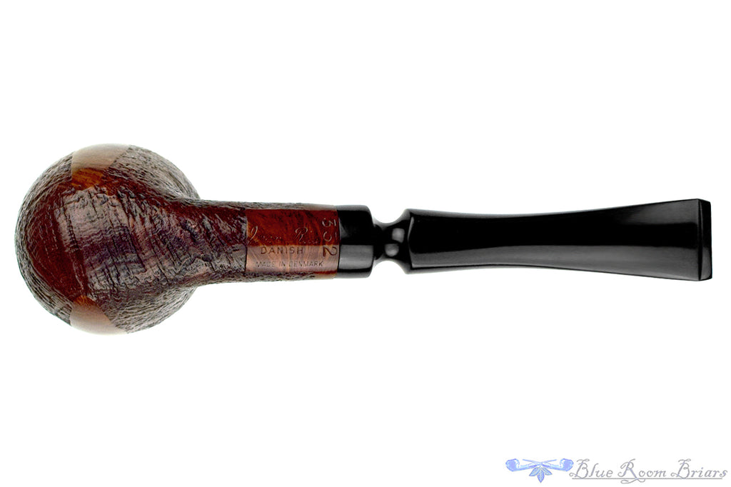 Blue Room Briars is proud to present this Iwan Ries Danish 332 Bent Partial Blast Strawberry Estate Pipe