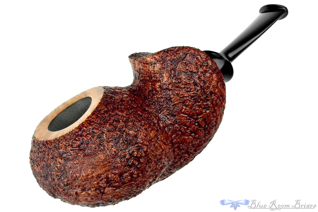 Blue Room Briars is proud to present this Bill Shalosky Pipe 765 Sandblast Curved Blowfish