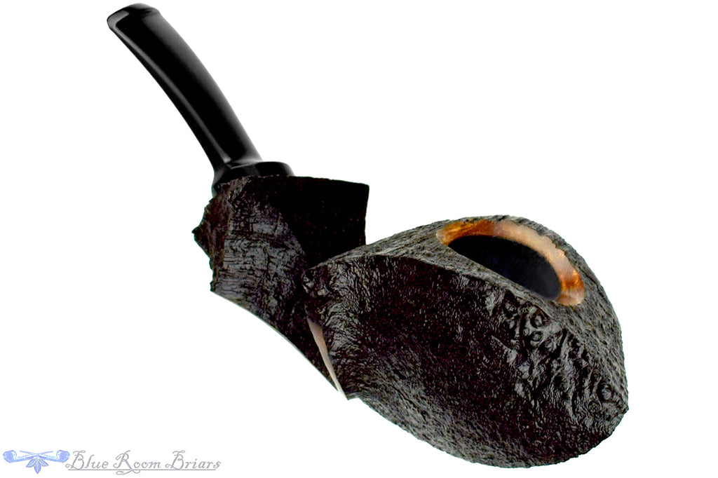 Blue Room Briars is proud to present this Jared Coles Pipe Bent Partial Blast Blowfish with Plateau