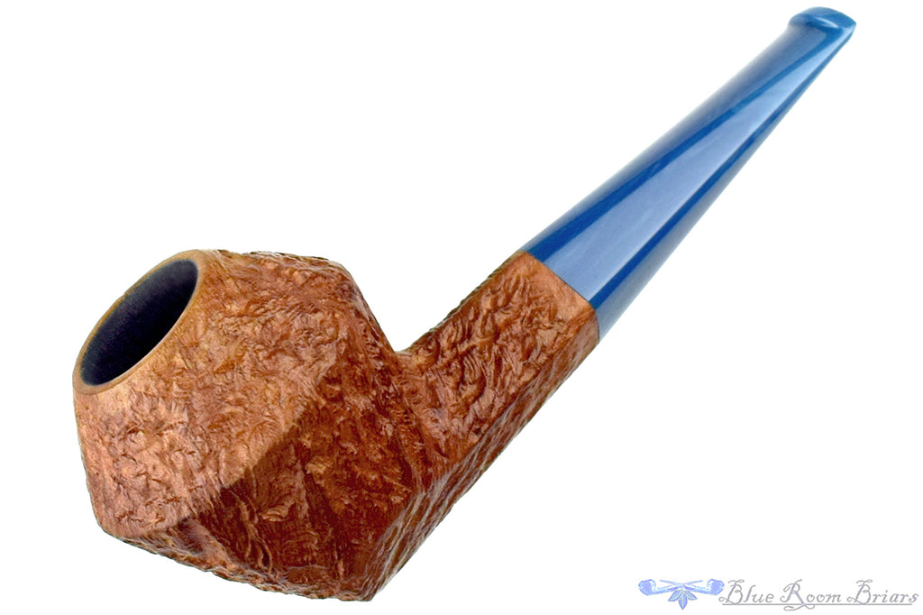 Blue Room Briars is proud to present this Jared Coles Pipe Weathered Bulldog