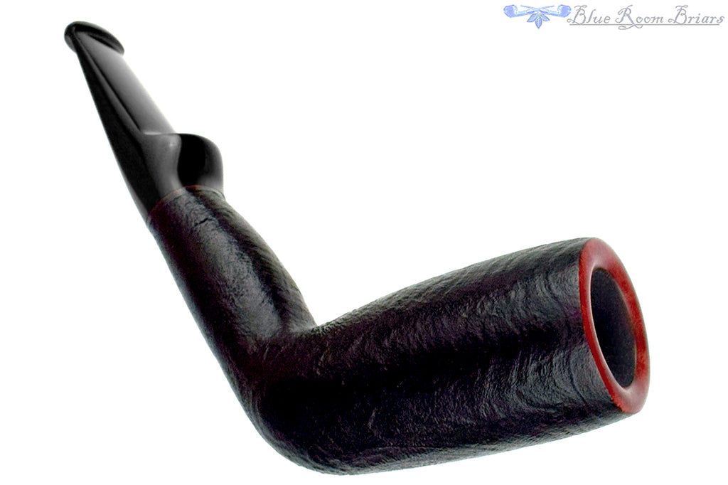 Blue Room Briars is proud to present this Charl Goussard Pipe Sandblast Lady's Leg