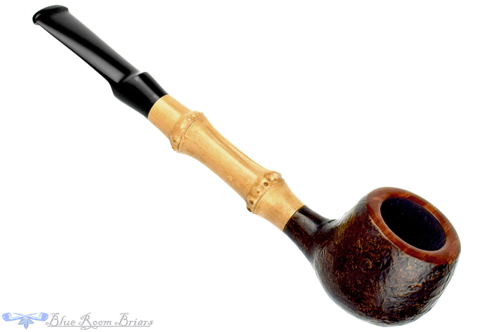 Blue Room Briars is proud to present this Charl Goussard Pipe Contrast Blast Apple with Bamboo