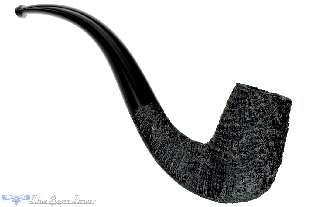 Blue Room Briars is proud to present this Yorgos Mitakidis Pipe 3422 Bent Black Blast Mini LC Billiard